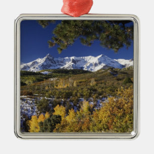 San Juan Berge und Aspen Bäume in Fallfarbe Ornament Aus Metall