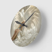 Sanctum of Wings - Engel in den Hallen des Lichts Runde Wanduhr (Winkel)