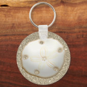 Sand Dollar auf funkelnd goldfarbenem Sandstrand Schlüsselanhänger (Vorderseite)