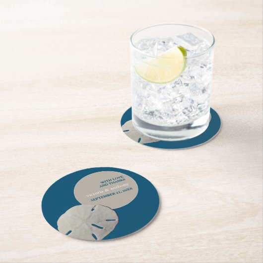 Sand Dollar, Ocean Blue Beach Hochzeit Runder Pappuntersetzer (Vor Ort)