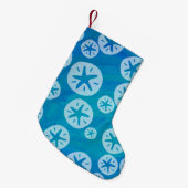 Sand Dollar Weiß und Blau Muster Kleiner Weihnachtsstrumpf (Vorderansicht (hängend))