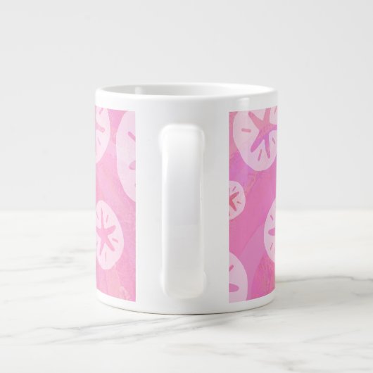 Sand Dollar weiß und rosa Jumbo-Tasse (Rückseite)