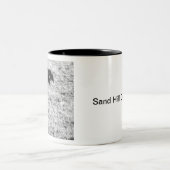 Sand Hill Cranes Zweifarbige Tasse (Mittel)