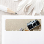 Sand Hintergrund. Konzept mit alter Retro-Kamera (Insitu)