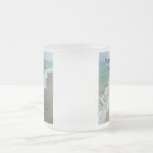 Sand-Schreiben auf dem Strand, i-Liebe Sie Mattglastasse (Mittel)