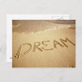 Sand schreiben 'Dream' mit ankommendem Surfen oben Postkarte (Vorne/Hinten)
