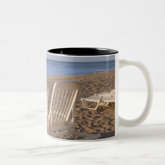 Sand-Strand-Stühle mit Regenschirm Zweifarbige Tasse (Rechts)