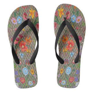 sandals with an innovative floral design badesandalen