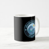 Sandbridge Beach Va Virginia Nautical Surfer Graph Kaffeetasse (VorderseiteRechts)