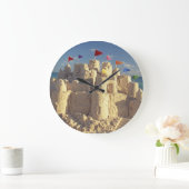 Sandcastle On Beach Große Wanduhr (Zuhause)