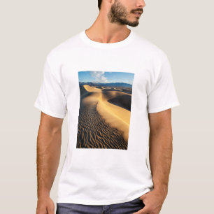 Sanddünen im Death Valley, CA T-Shirt