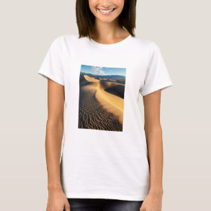 Sanddünen im Death Valley, CA T-Shirt