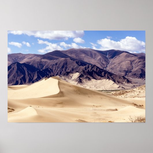 Sanddünen in der Nähe des Klosters Samye - Tibet Poster (Vorne)