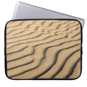 Sanddünen mit Sandstrand Laptopschutzhülle