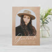 Sandfarben-Arch 7 FotoCollage Abschluss Ankündigung (Stehend Vorderseite)