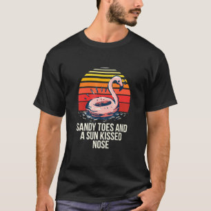 Sandige Zehen Sonnengeküsste Nase Strandbummler Tr T-Shirt