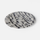 Sandmuster Pappteller (Schrägansicht)