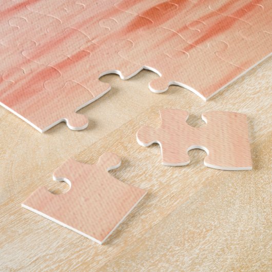 Sandpipers Morgenspaziergang am Strand während des Puzzle (Seite)