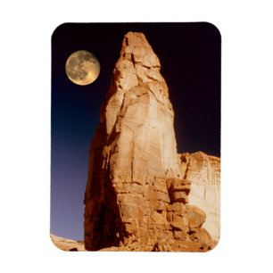 Sandstein Pinacle Magnet