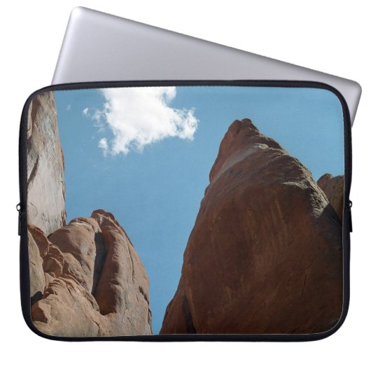 Sandstone Fins Nah-up Laptopschutzhülle (Vorderseite)