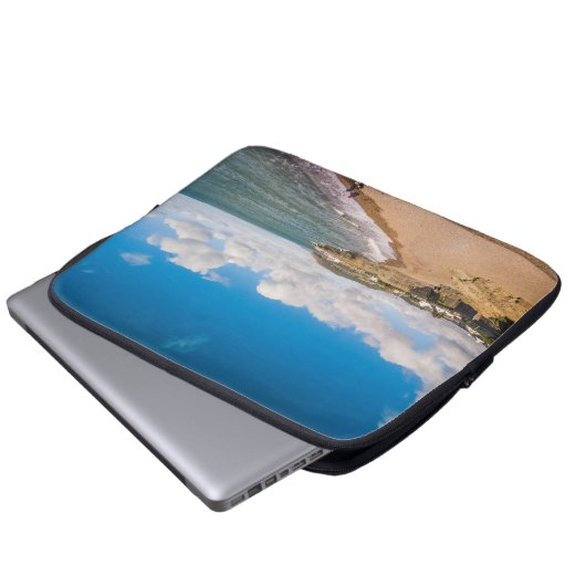 Sandstrand in Irland Laptopschutzhülle (Vorne Knopf)