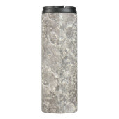 Sandstrand mit feinem Sand im Sommer Thermosbecher (Rückseite)