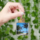 Sandstrand mit Palmen und Meerblick Schlüsselanhänger (Hand)