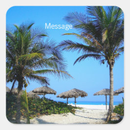 Sandstrand mit Palmen und Oval mit Meerblick Quadratischer Aufkleber