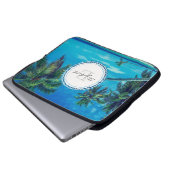 Sandstrand mit Tropical Palm Trees Monogram Laptopschutzhülle (Vorne Knopf)