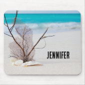 Sandstrand mit weißen Muscheln Mousepad (Vorne)