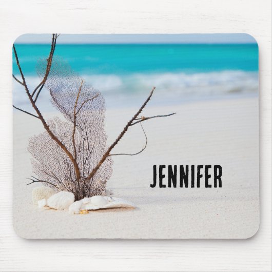 Sandstrand mit weißen Muscheln Mousepad (Vorne)