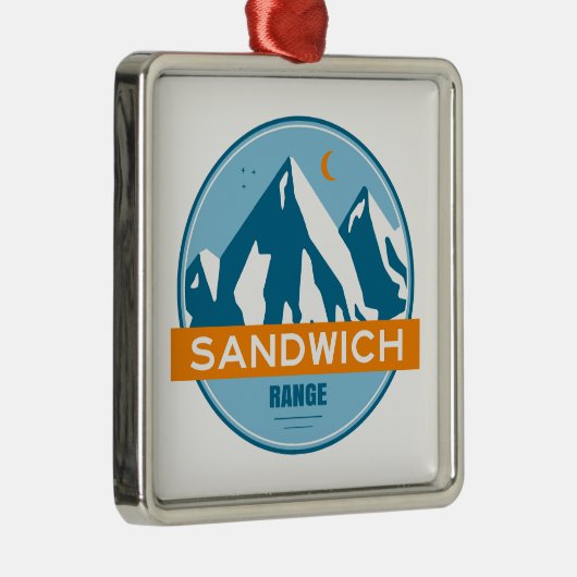 Sandwich Range New Hampshire Stars Moon Ornament Aus Metall (Rechts)