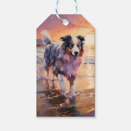 Sandy Australian Shepherd Dog on Beach Sunset Geschenkanhänger (Vorderseite)