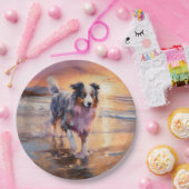 Sandy Australian Shepherd Dog on Beach Sunset Pappteller (Party)