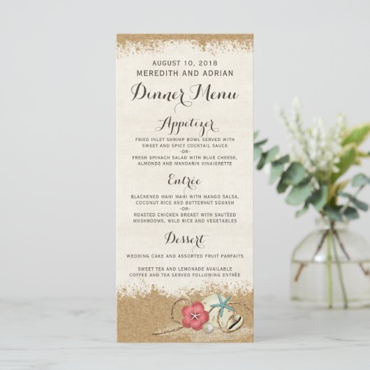 Sandy Beach Hibiskus & Muscheln Hochzeitsmenü Menükarte (Stehend Vorderseite)