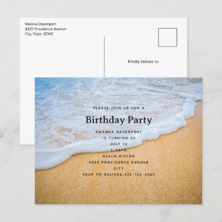 Sandy Beach mit Foamy Surf Geburtstag Einladungspostkarte