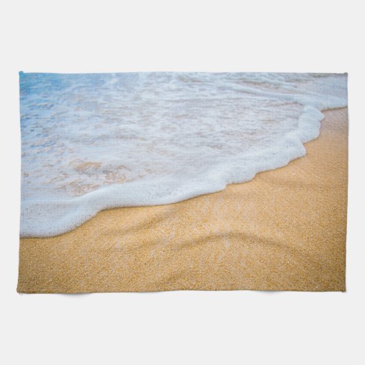 Sandy Beach mit Foamy Surf Geschirrtuch (Horizontal)