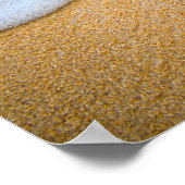 Sandy Beach mit Foamy Surf Poster (Ecke)