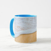 Sandy Beach mit Foamy Surf Tasse (Vorderseite Links)