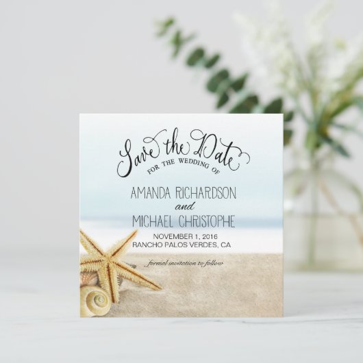 Sandy Beach Starfish Seashells Save the Date (Stehend Vorderseite)