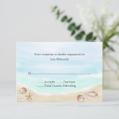 Sandy Beach Wedding RSVP Card Karte (Stehend Vorderseite)