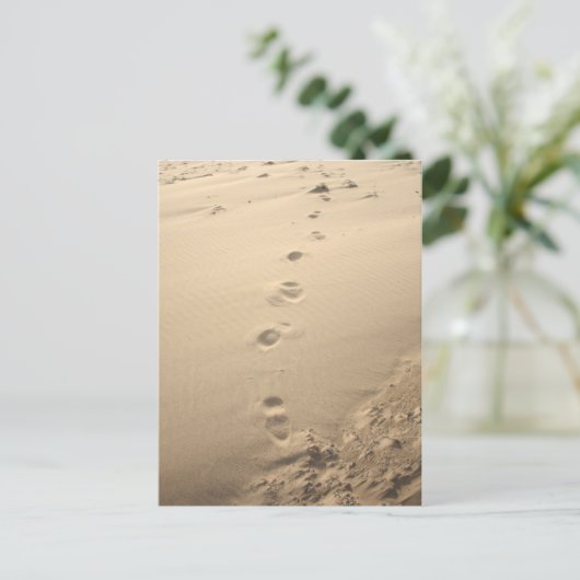 Sandy Footprints Postkarte (Stehend Vorderseite)