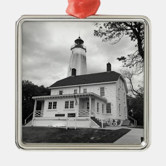 Sandy Hook Leuchtturm Silbernes Ornament (Vorne)
