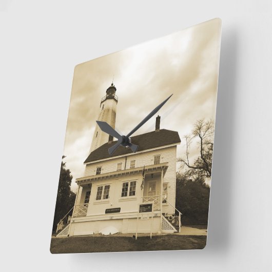 Sandy Hook Lighthouse Quadratische Wanduhr (Winkel)
