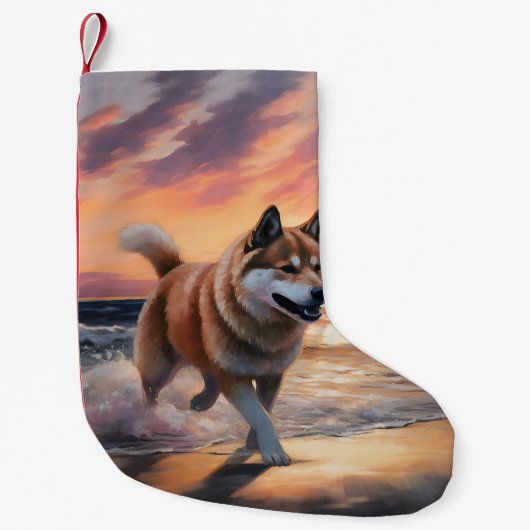 Sandy Paws Akita Dog auf Beach Sunset Kleiner Weihnachtsstrumpf (Vorderseite)