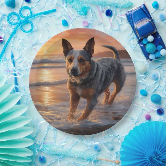 Sandy Paws Australian Cattle Dog on Beach Sunset Pappteller (Party)