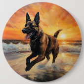 Sandy Paws Belgischer Malinois Hund auf Beach Suns Button (Vorderseite)