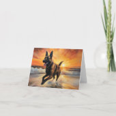 Sandy Paws Belgischer Malinois Hund auf Beach Suns Karte (Vorderseite)