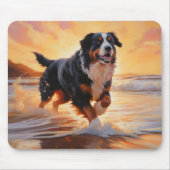 Sandy Paws Bernese Mountain Dog on Beach Sunset Mousepad (Vorne)