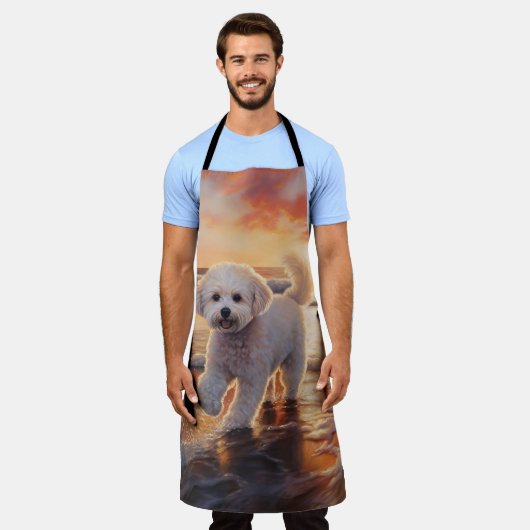 Sandy Paws Bichon Frise Dog on Beach Sunset Schürze (Getragen)